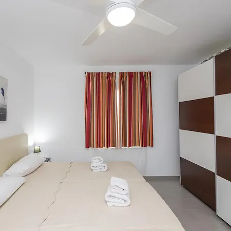 Lightbooking Sun Club Deluxe Apartment Playa del Ingles (Gran Canaria)